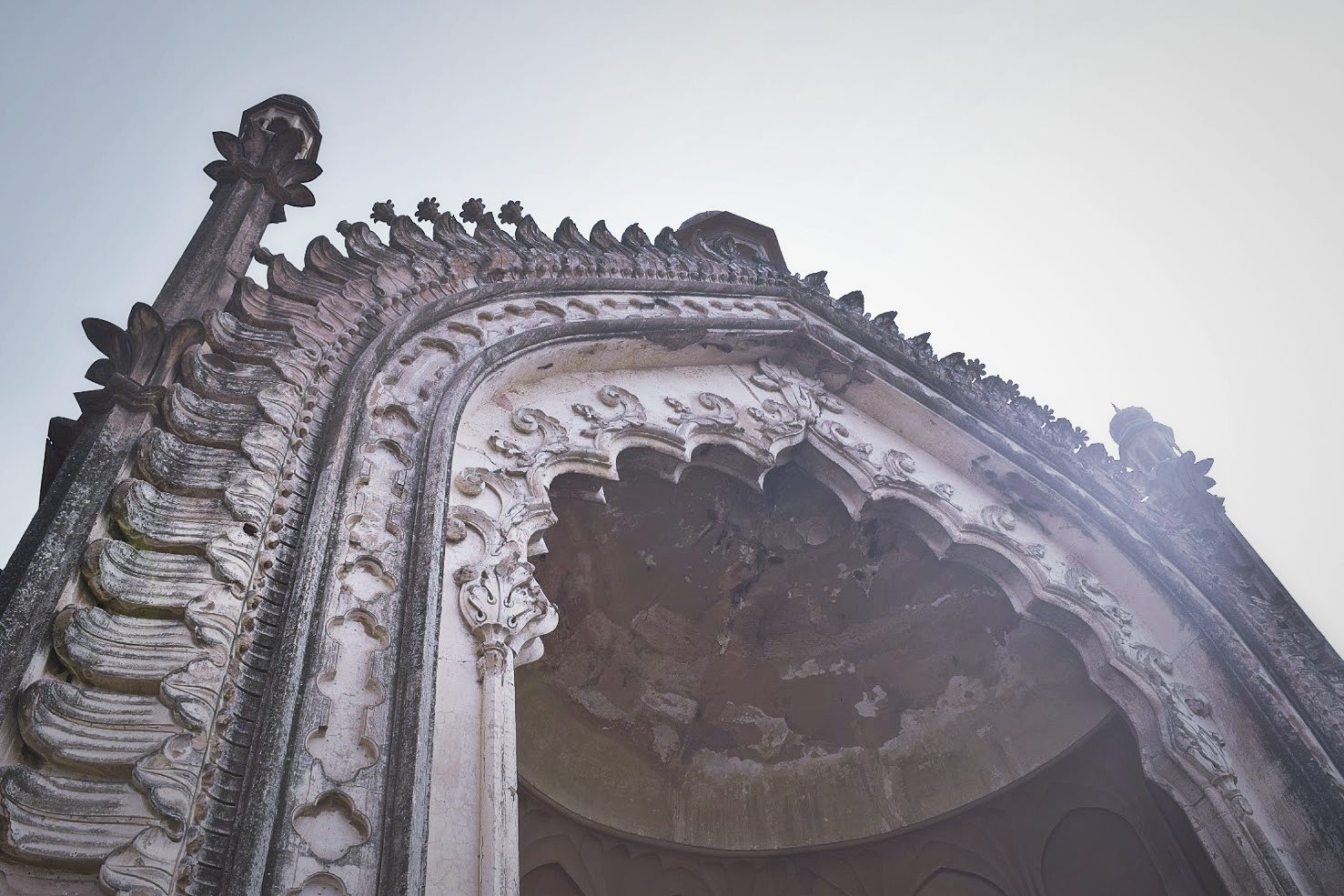 Roomi Darwaza
